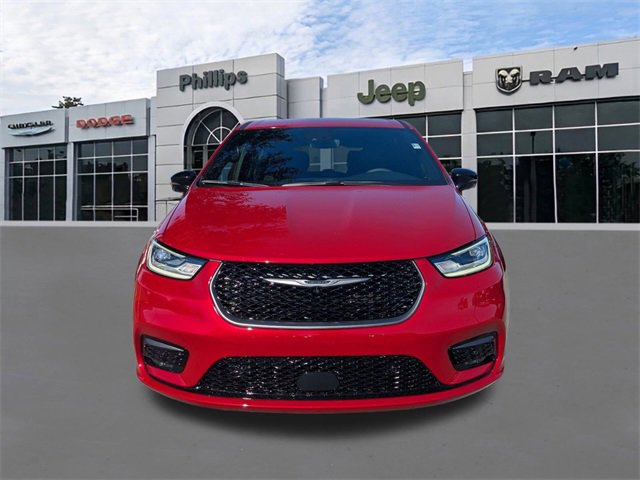 New 2026 Chrysler Pacifica Select image 9