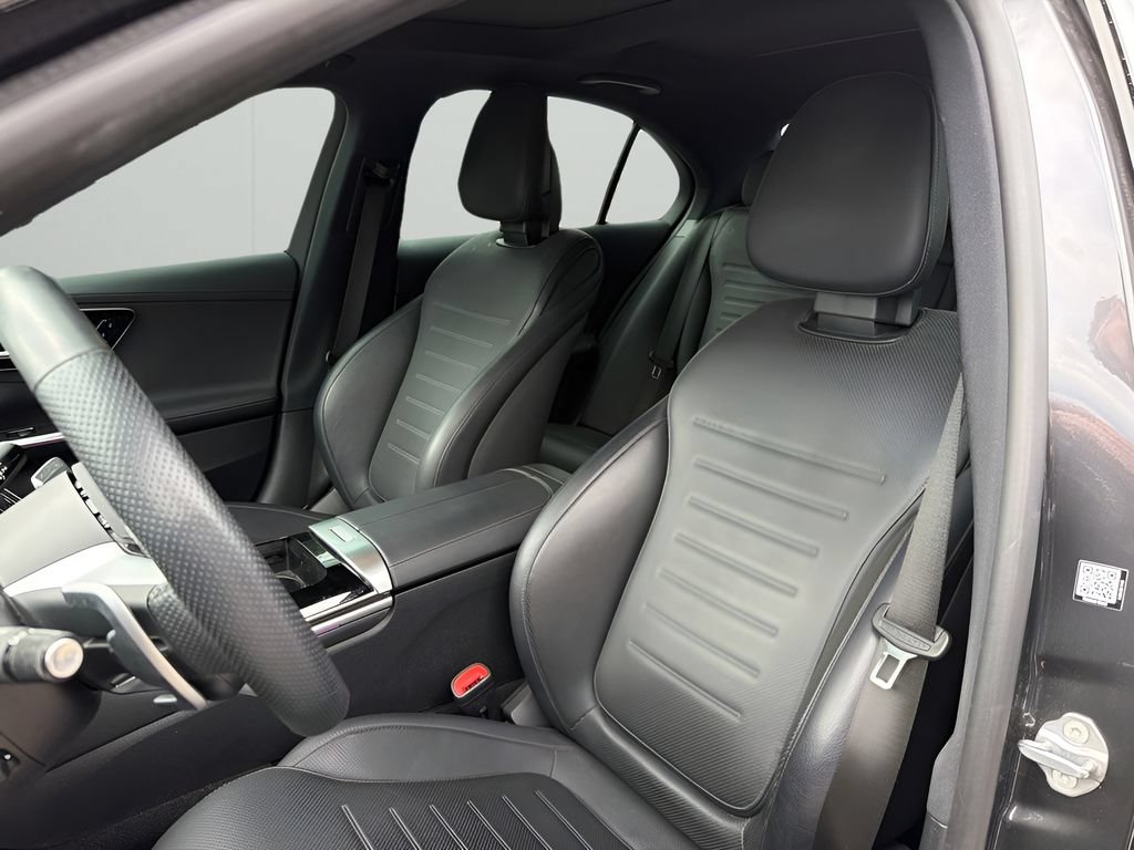 Used 2023 Mercedes-Benz C 43 AMG 4MATIC Sedan image 41