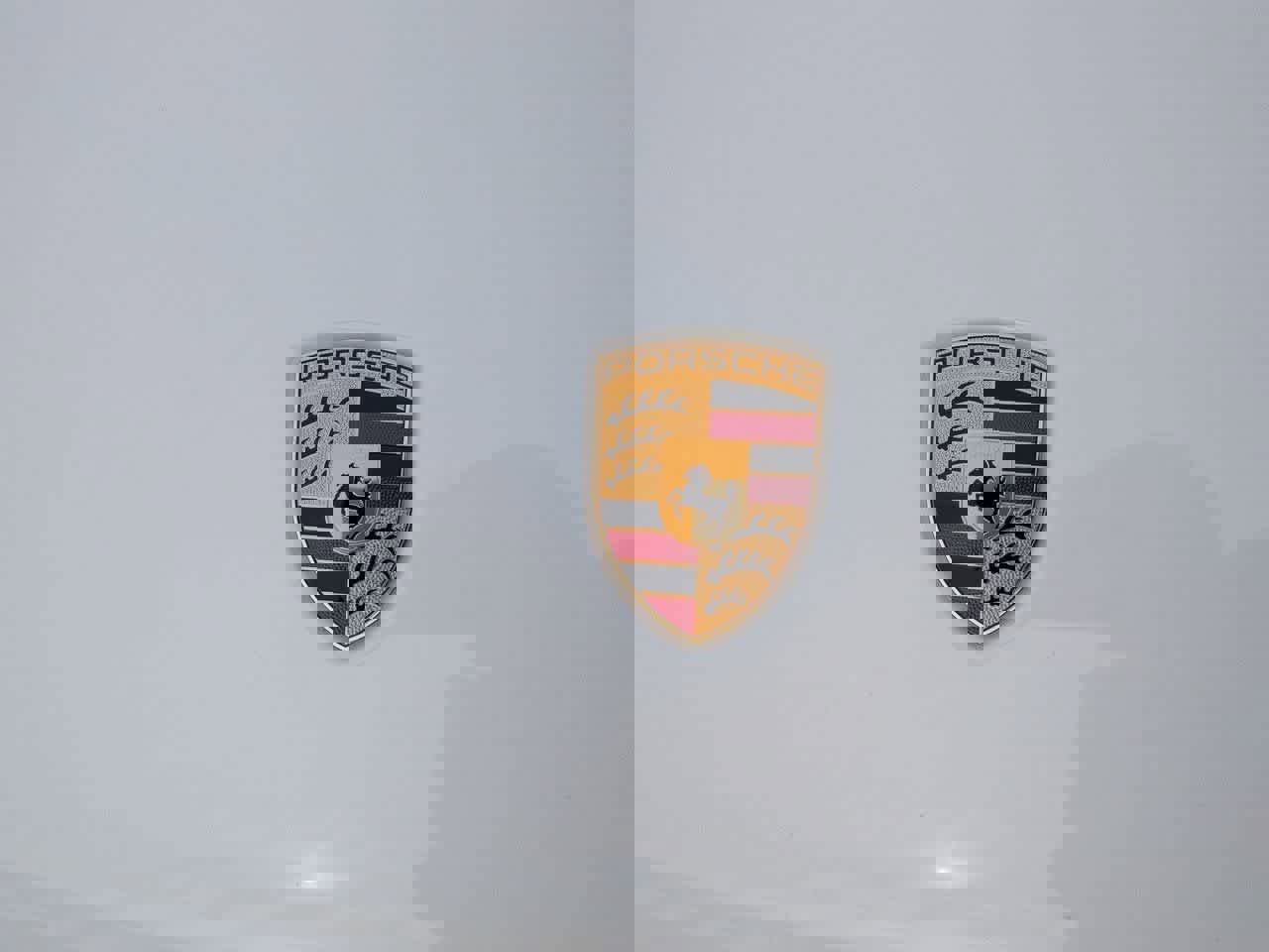 Used 2023 Porsche Macan Turbo image 11