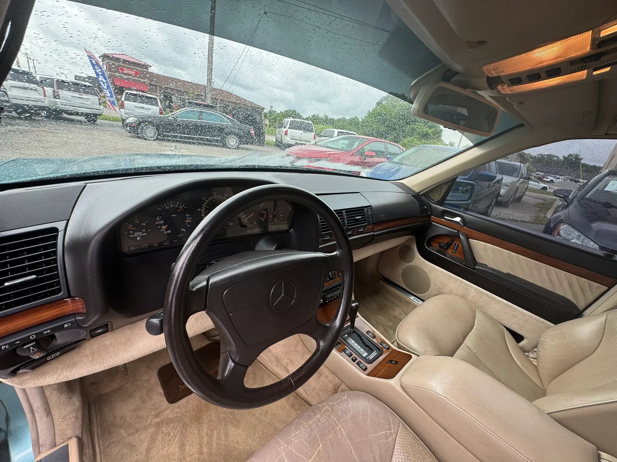 Used 1992 Mercedes-Benz 400 E image 14