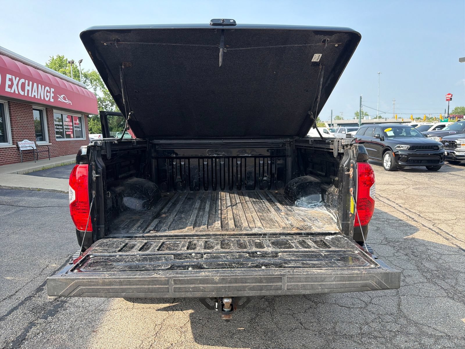 Used 2017 Toyota Tundra 1794 Edition AWD/4WD image 25