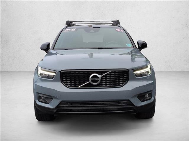 Used 2021 Volvo XC40 T5 R-Design w/ Climate Package image 2