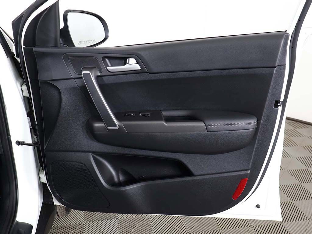 Used 2021 Kia Sportage LX AWD/4WD image 20