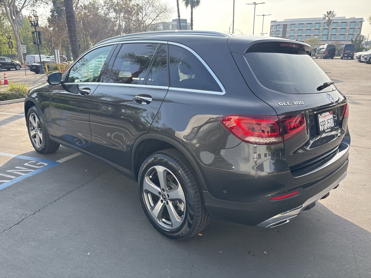 Certified 2022 Mercedes-Benz GLC 300 image 4
