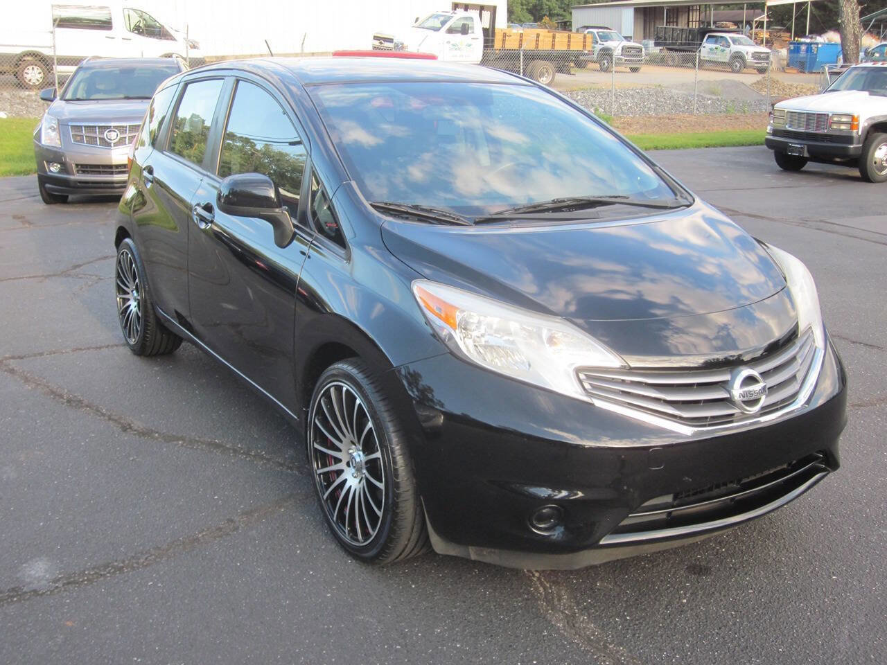 Used 2014 Nissan Versa Note S Plus image 4