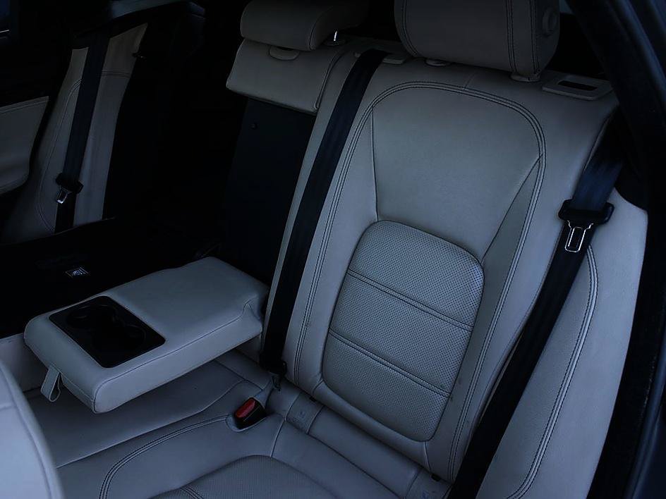 Used 2020 Jaguar F-PACE Prestige AWD/4WD image 13