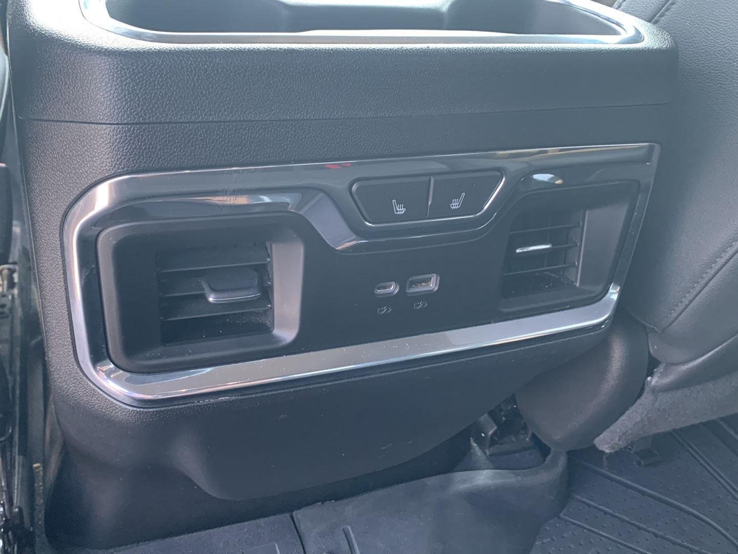 Used 2023 Chevrolet Silverado 1500 LTZ w/ LTZ Convenience Package II AWD/4WD image 24