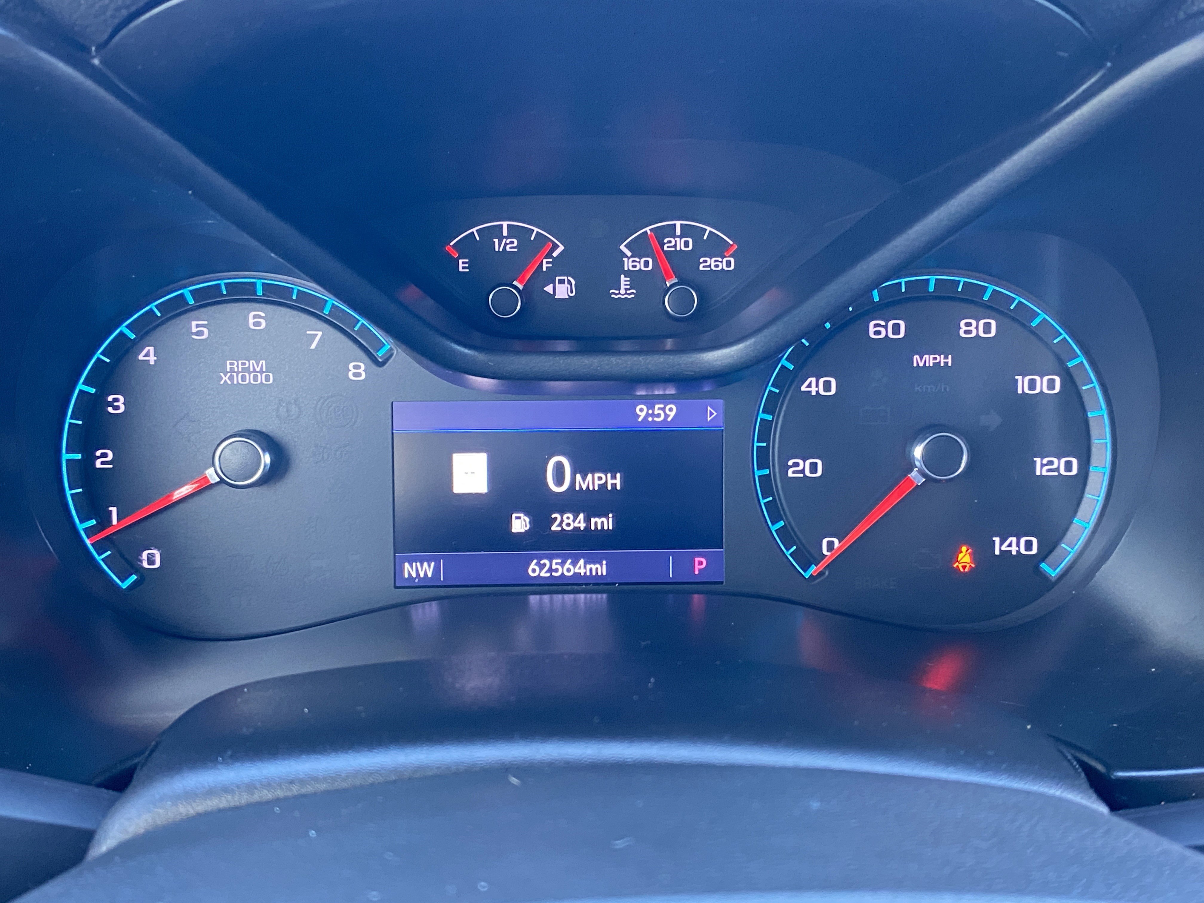 Used 2022 Chevrolet Colorado LT w/ Safety Package image 11