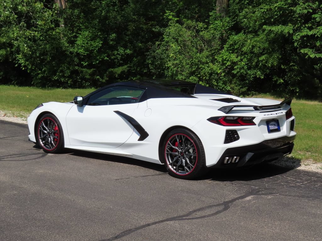 Used 2023 Chevrolet Corvette Stingray Premium Conv w/ Z51 Performance Package RWD image 32