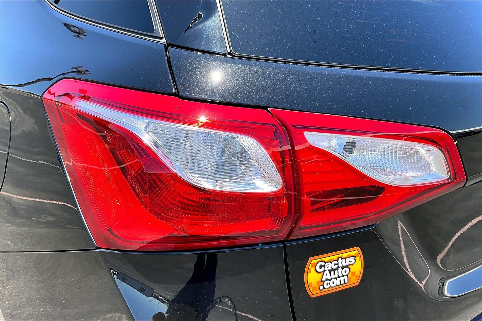 Used 2020 Chevrolet Equinox LT FWD image 30