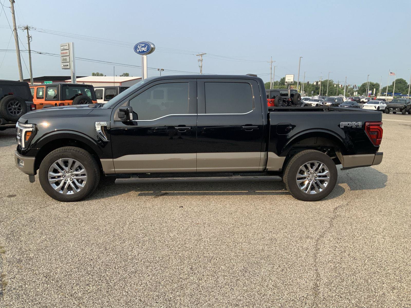Used 2025 Ford F150 King Ranch w/ FX4 Off-Road Package AWD/4WD image 8