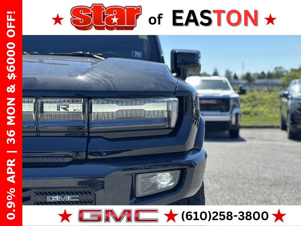 New 2026 GMC Hummer EV SUV w/ LPO, Sport Package image 33