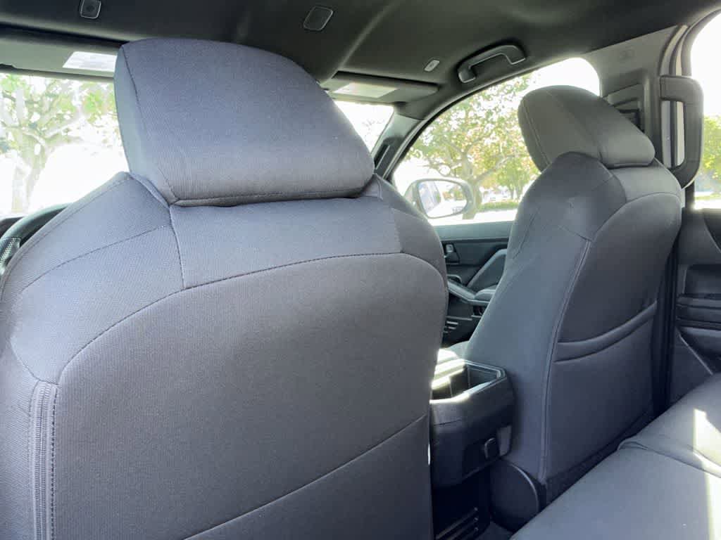 Used 2024 Toyota Tacoma SR5 AWD/4WD image 23