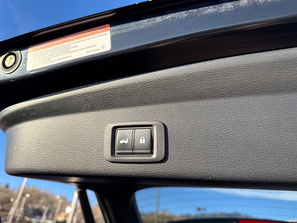 Used 2022 Mitsubishi Outlander SE image 30