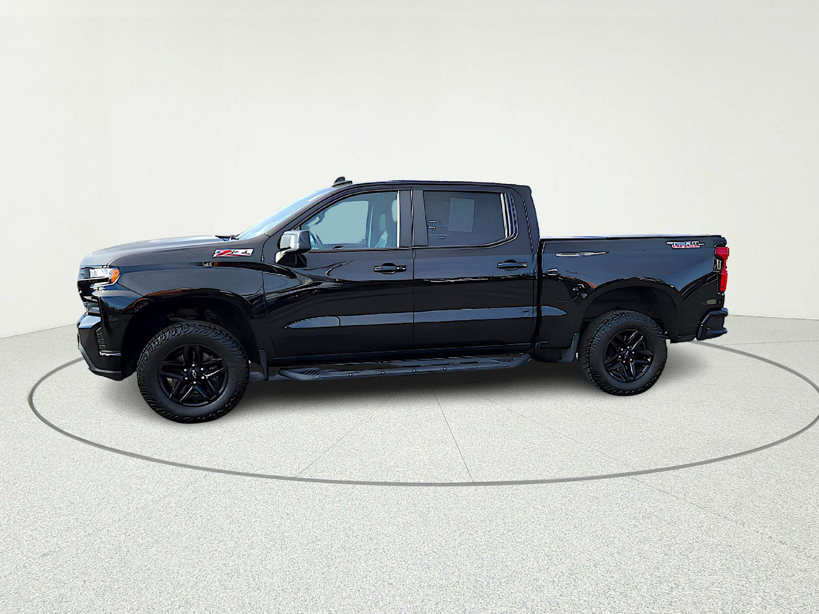 Used 2021 Chevrolet Silverado 1500 LT Trail Boss w/ Convenience Package II video 3