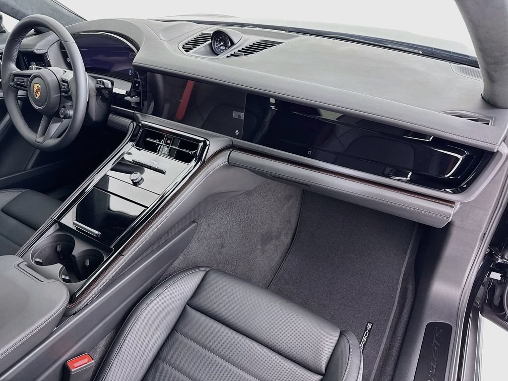New 2026 Porsche Panamera GTS AWD/4WD image 31