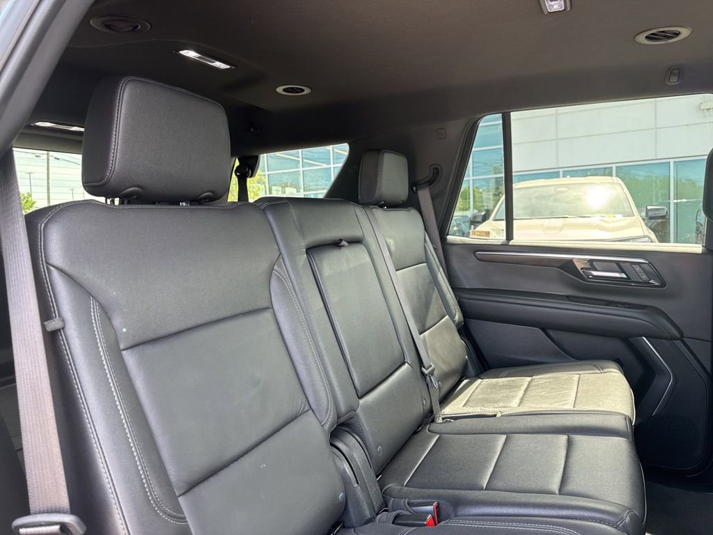 Used 2025 Chevrolet Tahoe Z71 AWD/4WD image 25