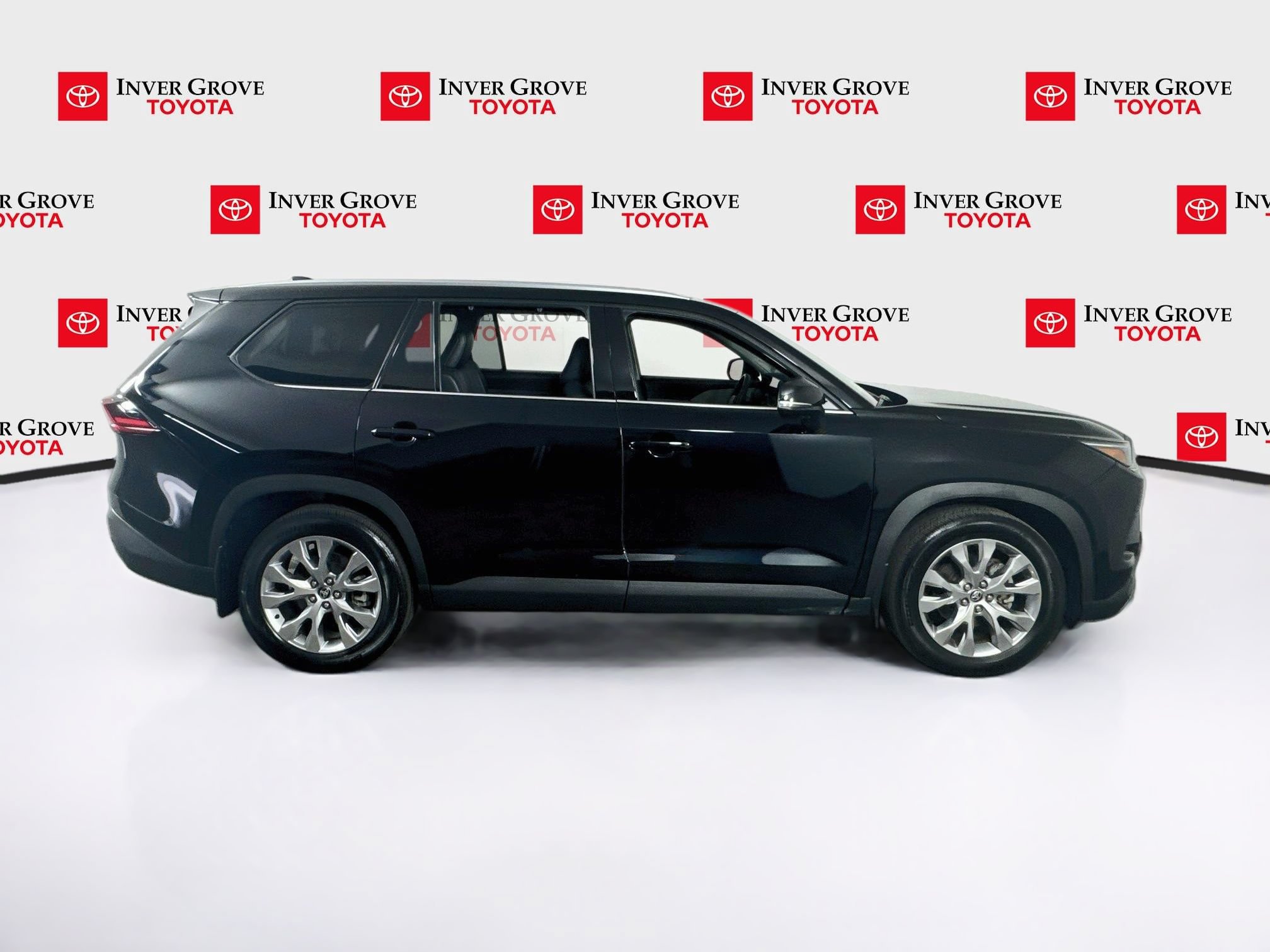 Certified 2026 Toyota Grand Highlander AWD Hybrid image 5