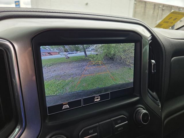 Used 2021 Chevrolet Silverado 1500 LT Trail Boss w/ Convenience Package II image 11