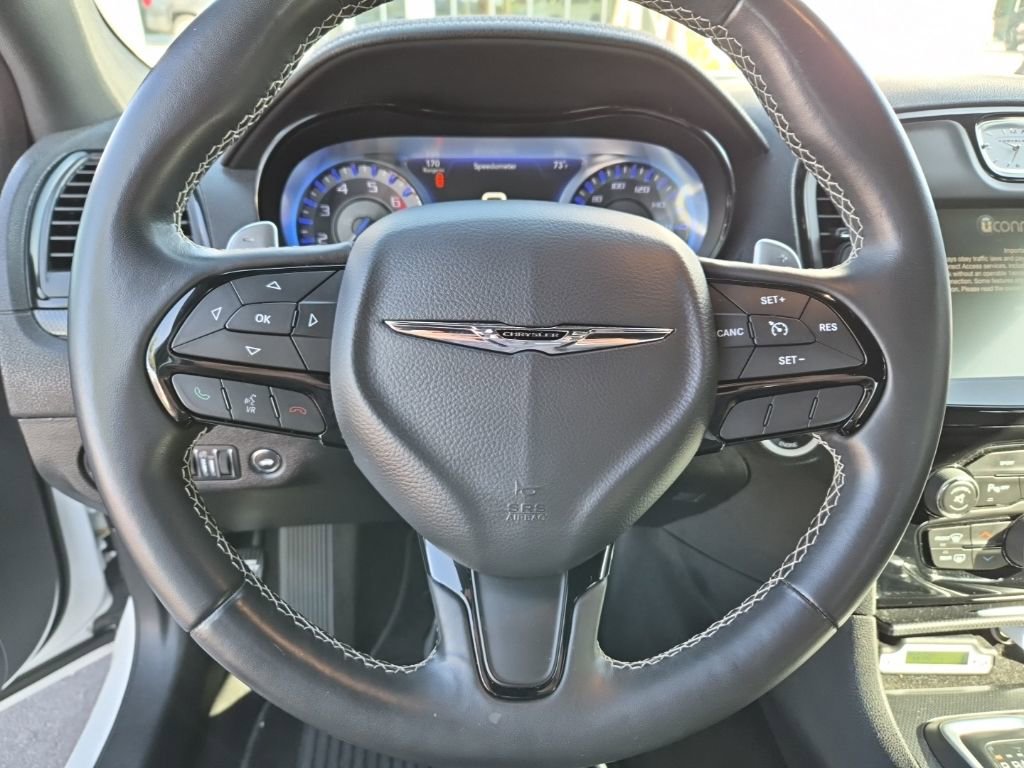 Used 2016 Chrysler 300 S w/ 300S Premium Group image 7