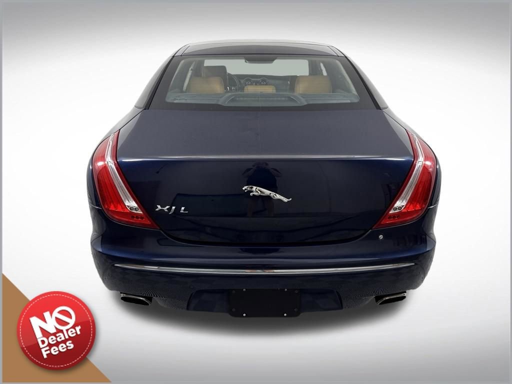 Used 2011 Jaguar XJ L image 4