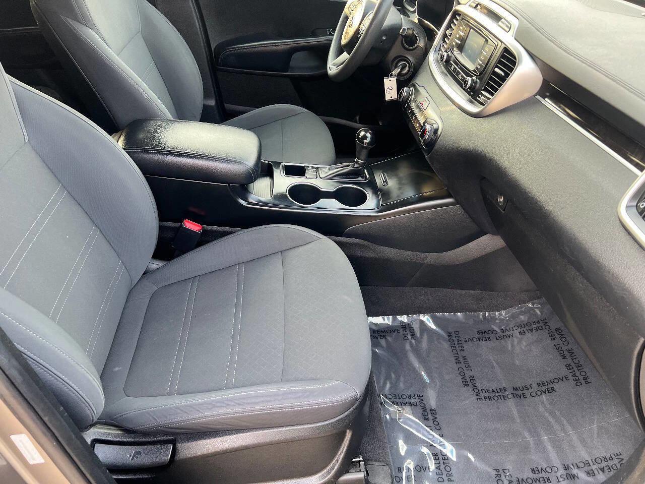 Used 2016 Kia Sorento AWD image 25