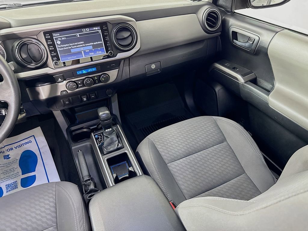 Used 2022 Toyota Tacoma SR5 RWD image 27