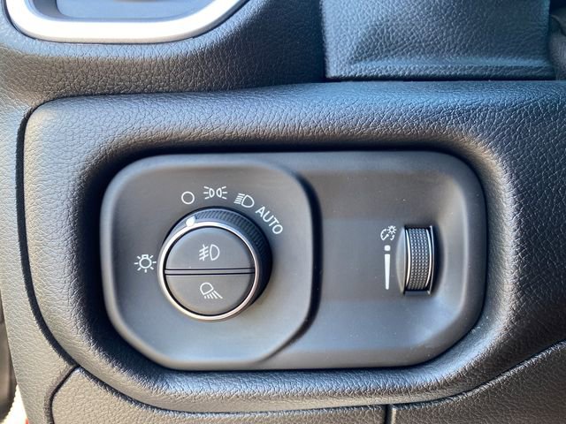 Used 2021 RAM 1500 Big Horn image 35