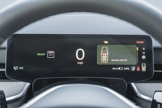 New 2025 Volvo EX90 Ultra w/ Protection Package Premier image 38