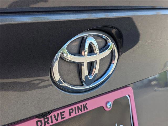 Used 2021 Toyota C-HR LE FWD image 29