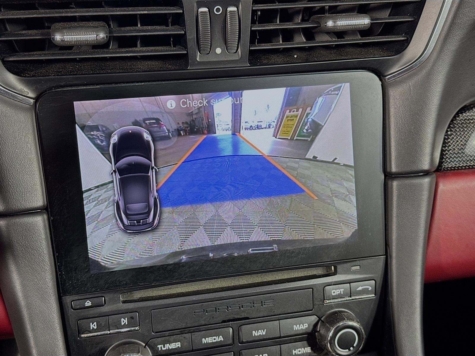 Used 2019 Porsche 911 Turbo image 17