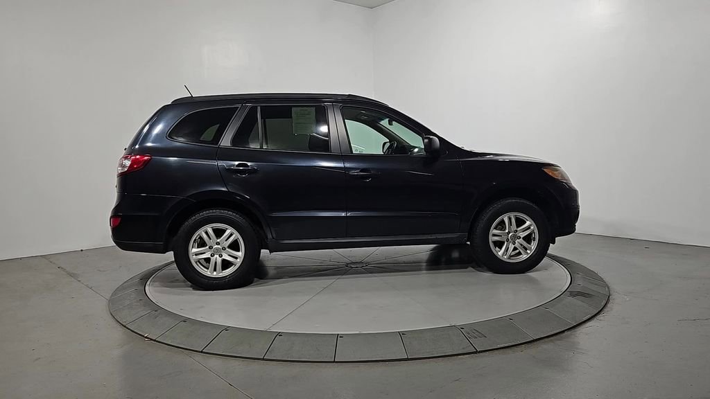 Used 2011 Hyundai Santa Fe GLS image 7