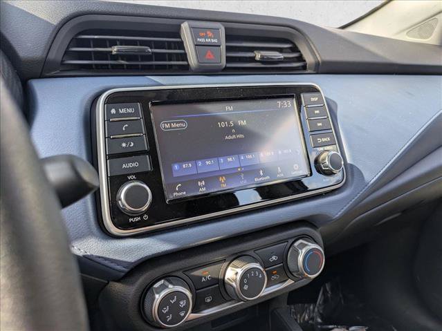 Used 2025 Nissan Versa SV FWD image 11