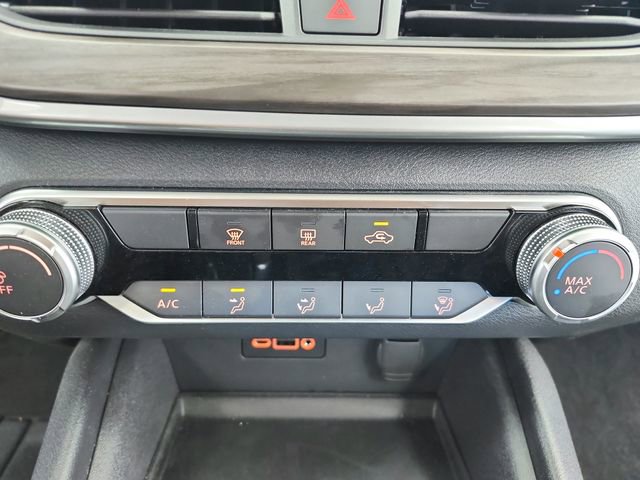 Used 2025 Nissan Altima 2.5 SV image 32