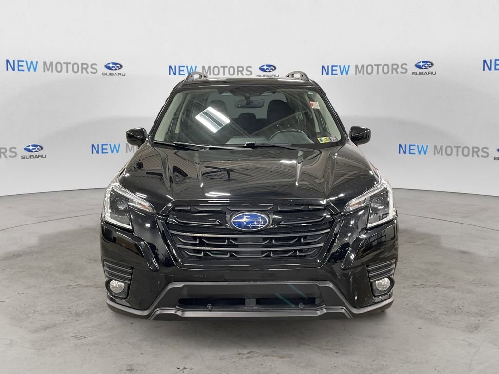 Used 2023 Subaru Forester Premium image 8