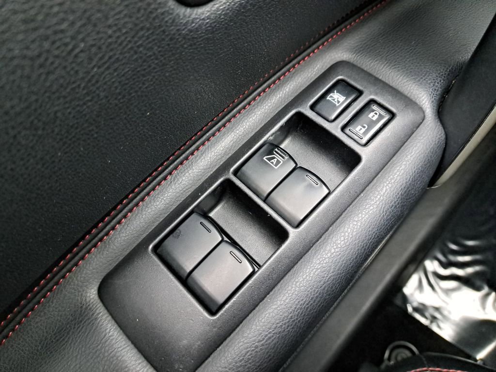 Used 2011 Nissan Rogue SV w/ SL Pkg image 25