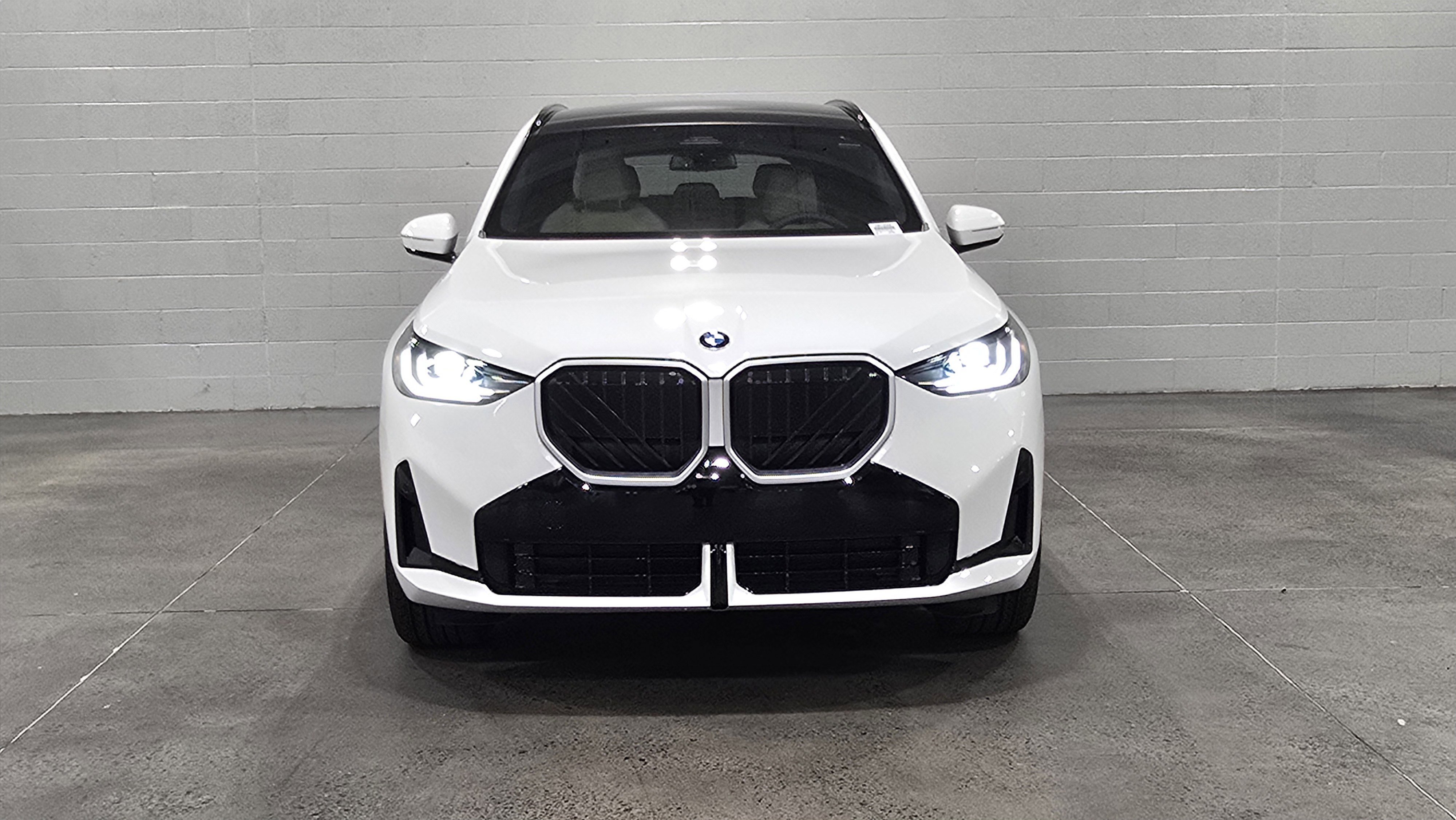 Used 2026 BMW X3 xDrive30 w/ M Sport Package image 2