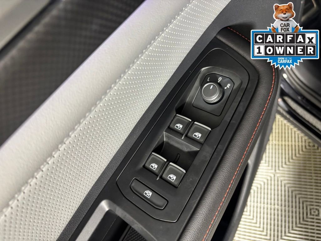 Used 2025 Volkswagen Atlas Peak Edition SE image 13