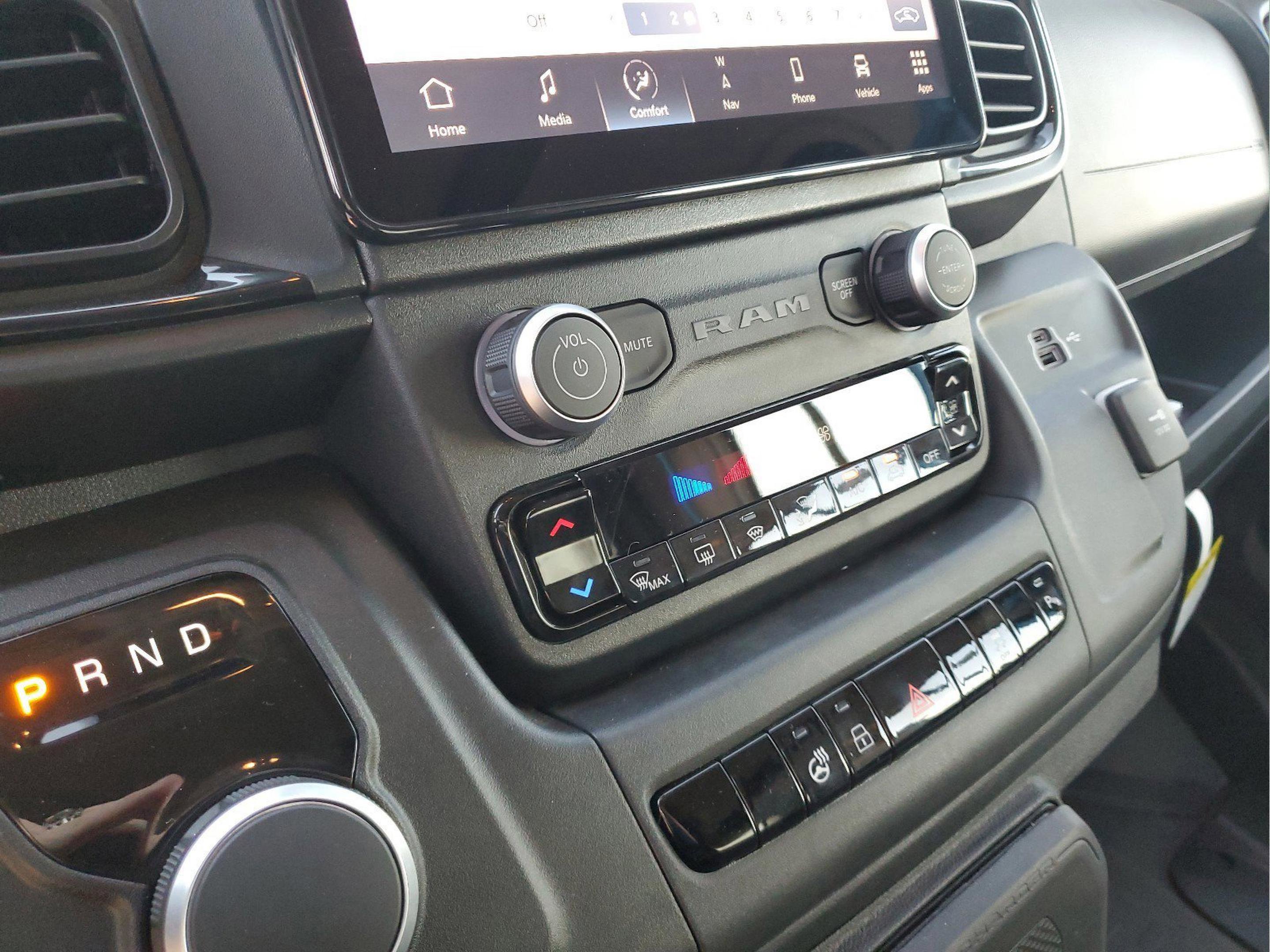 New 2025 RAM ProMaster 3500 image 15