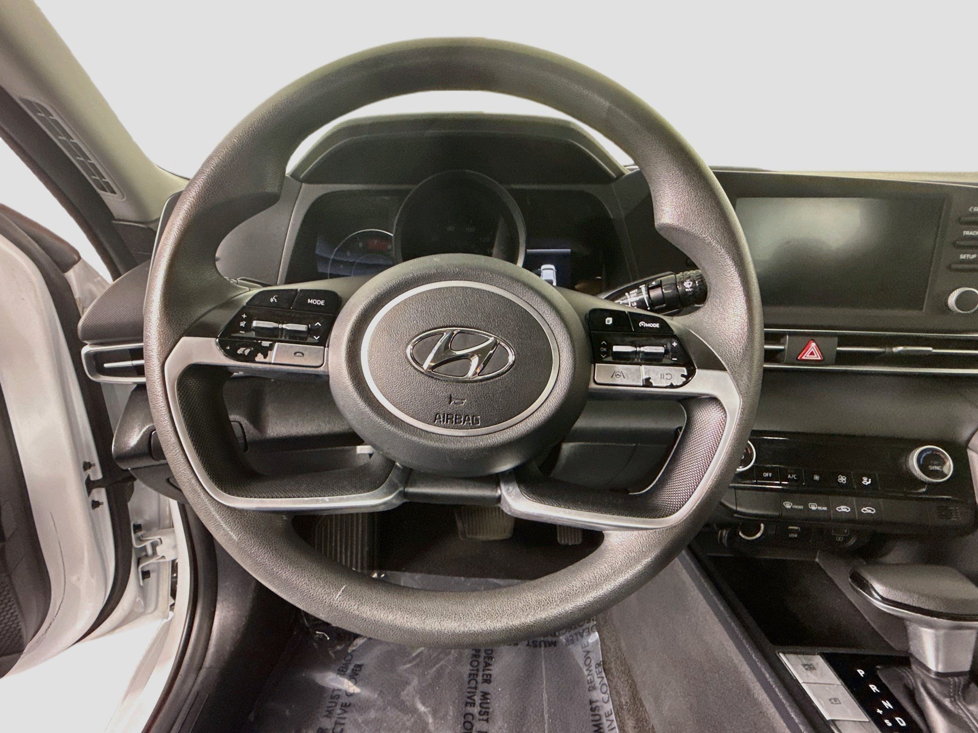 Used 2021 Hyundai Elantra SEL FWD image 13