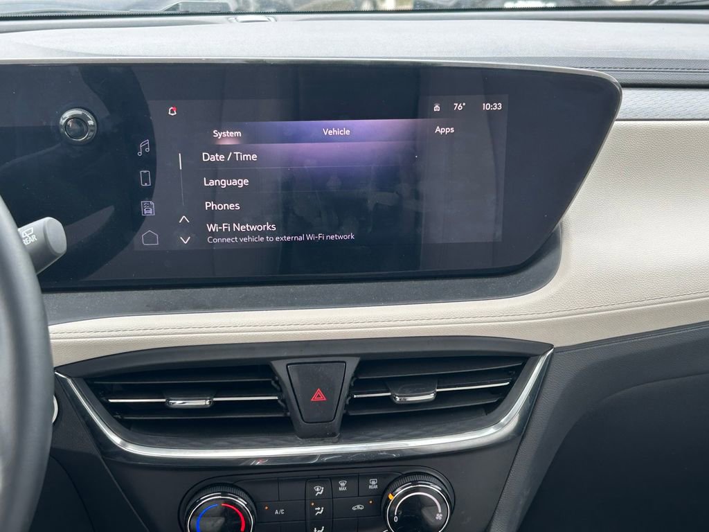 Used 2024 Buick Encore GX Preferred image 18