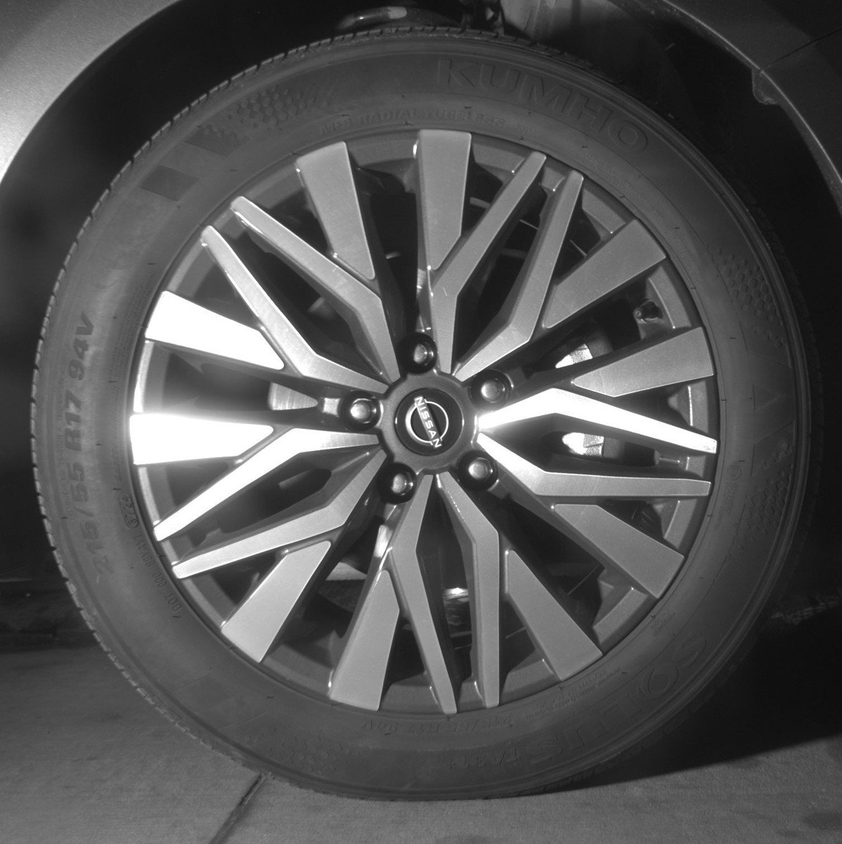 Used 2025 Nissan Altima 2.5 SV image 13
