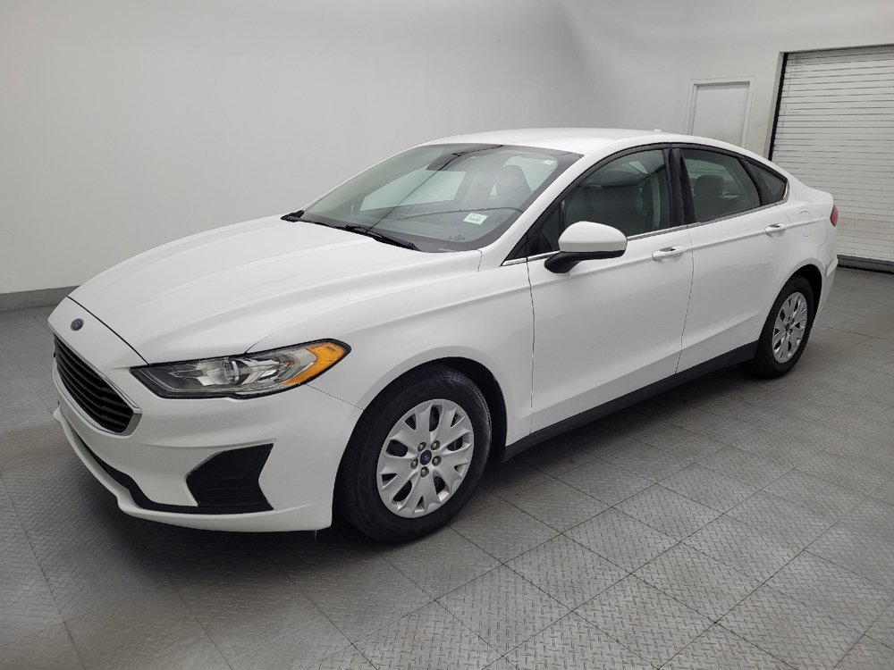 Used 2020 Ford Fusion S FWD image 2