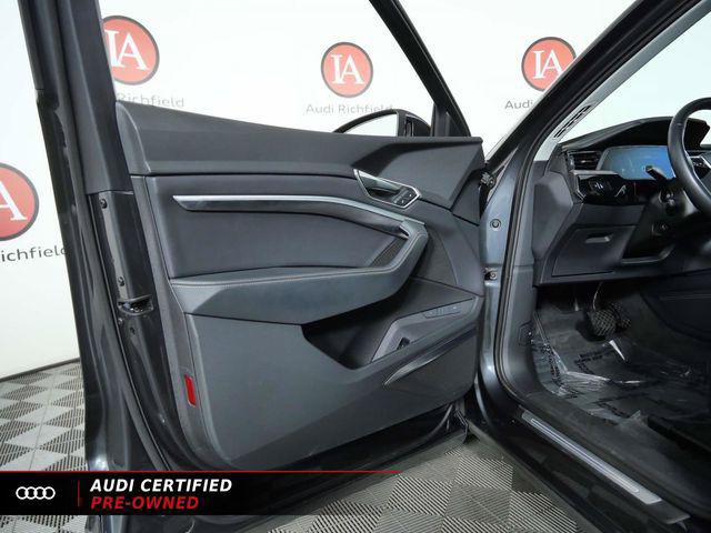 Certified 2024 Audi Q8 e-tron Prestige AWD/4WD image 18