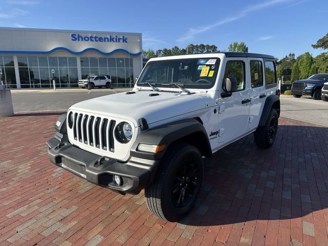 Used 2022 Jeep Wrangler Unlimited Sport image 1
