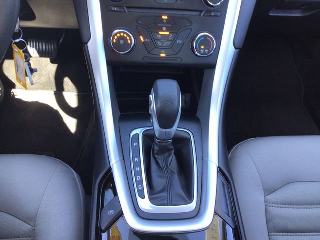 Used 2015 Ford Fusion S FWD image 15