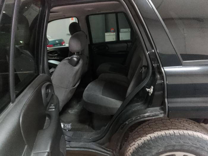 Used 2008 Chevrolet TrailBlazer LT w/ Sun And Sound Package AWD/4WD image 25