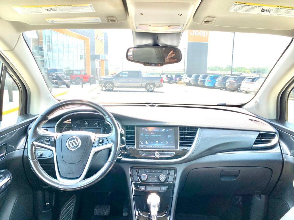 Used 2021 Buick Encore Preferred FWD image 14