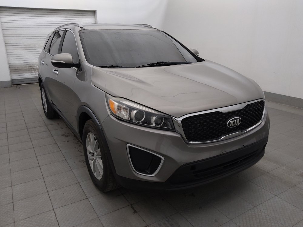 Used 2018 Kia Sorento FWD image 13