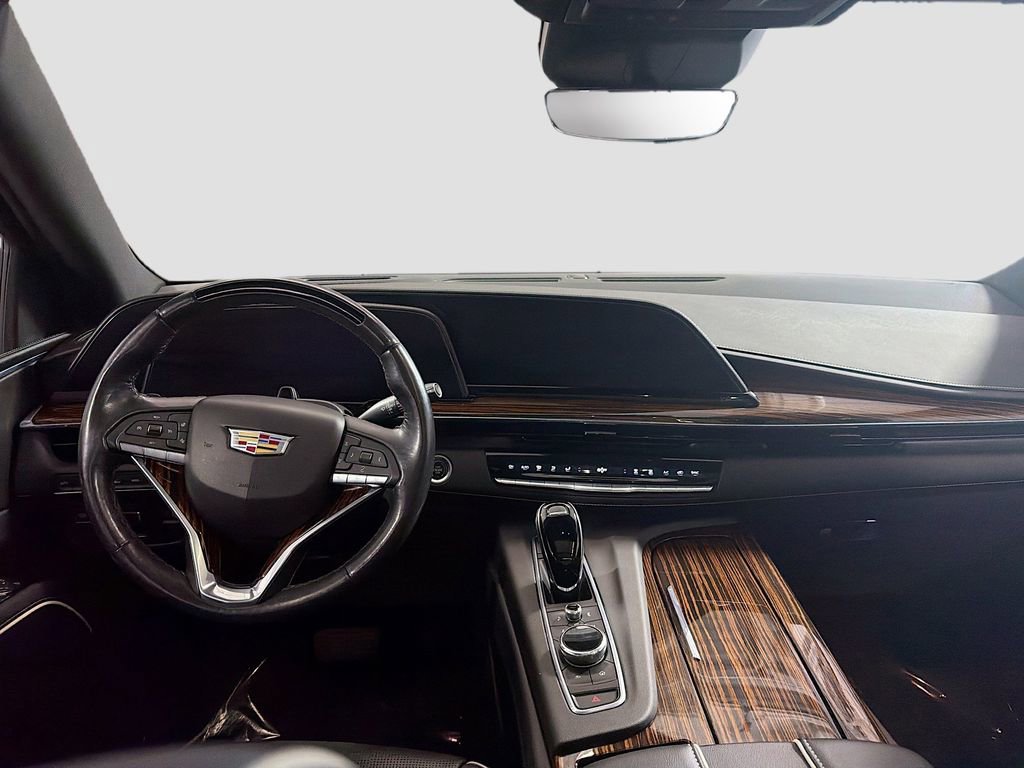 Used 2021 Cadillac Escalade Premium Luxury w/ Driver Assist Tech Package AWD/4WD image 23